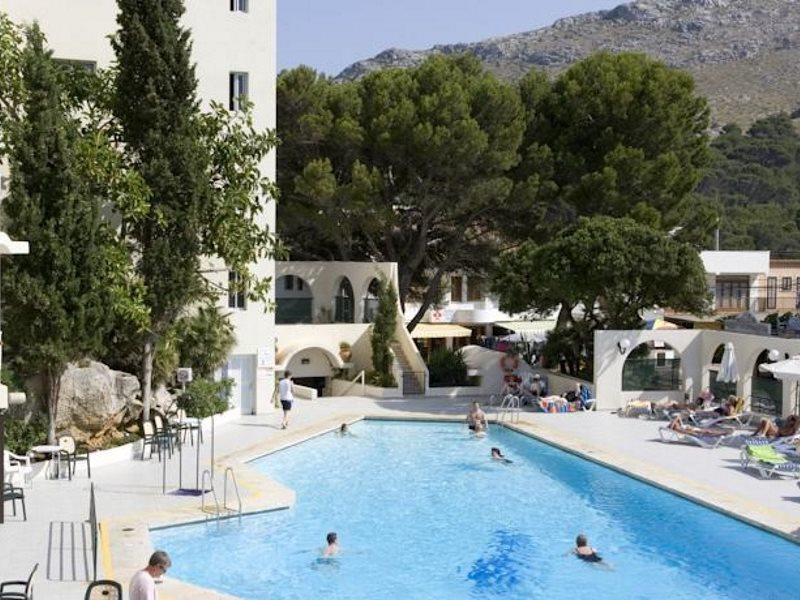 Globales Simar Hotel Cala de Sant Vicenc Eksteriør billede