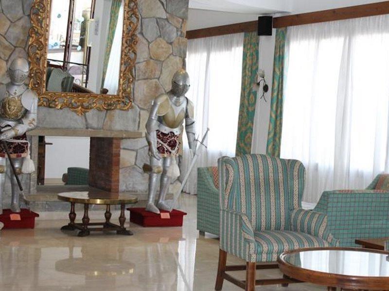 Globales Simar Hotel Cala de Sant Vicenc Eksteriør billede