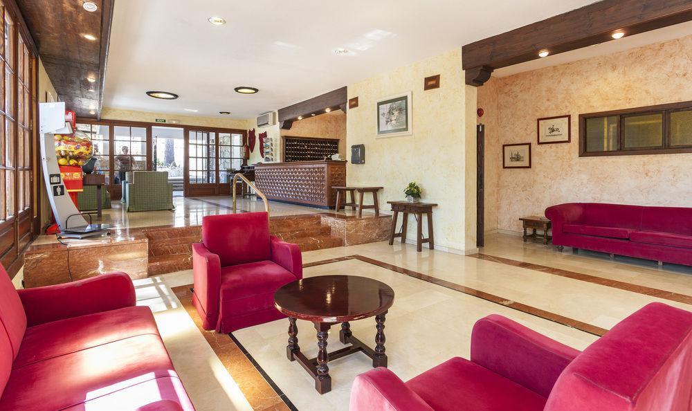Globales Simar Hotel Cala de Sant Vicenc Eksteriør billede