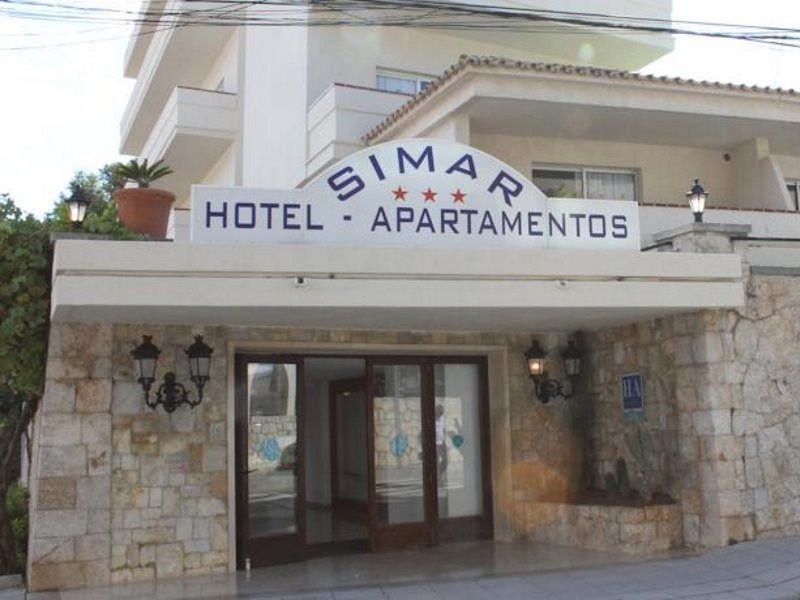 Globales Simar Hotel Cala de Sant Vicenc Eksteriør billede