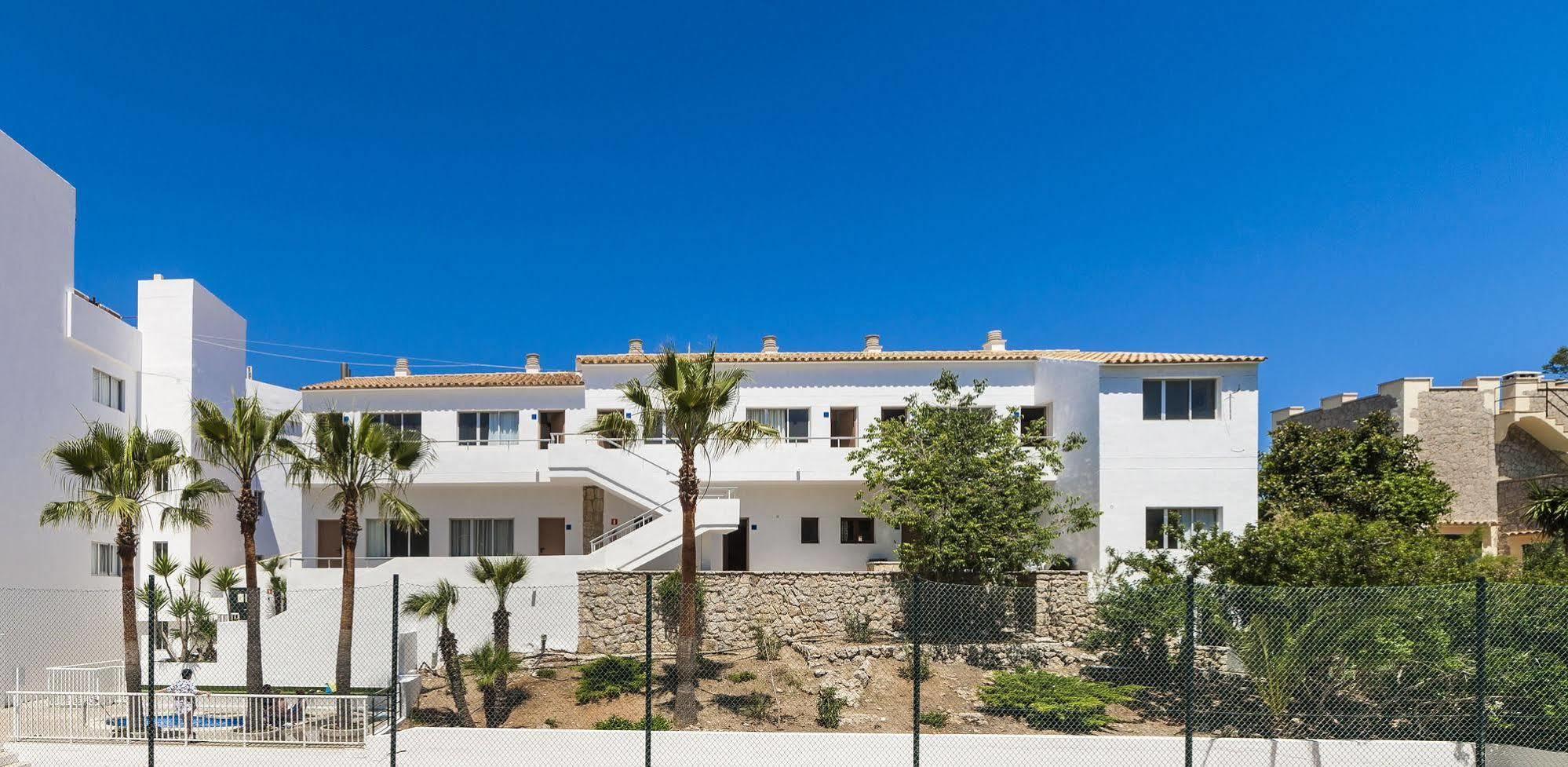 Globales Simar Hotel Cala de Sant Vicenc Eksteriør billede