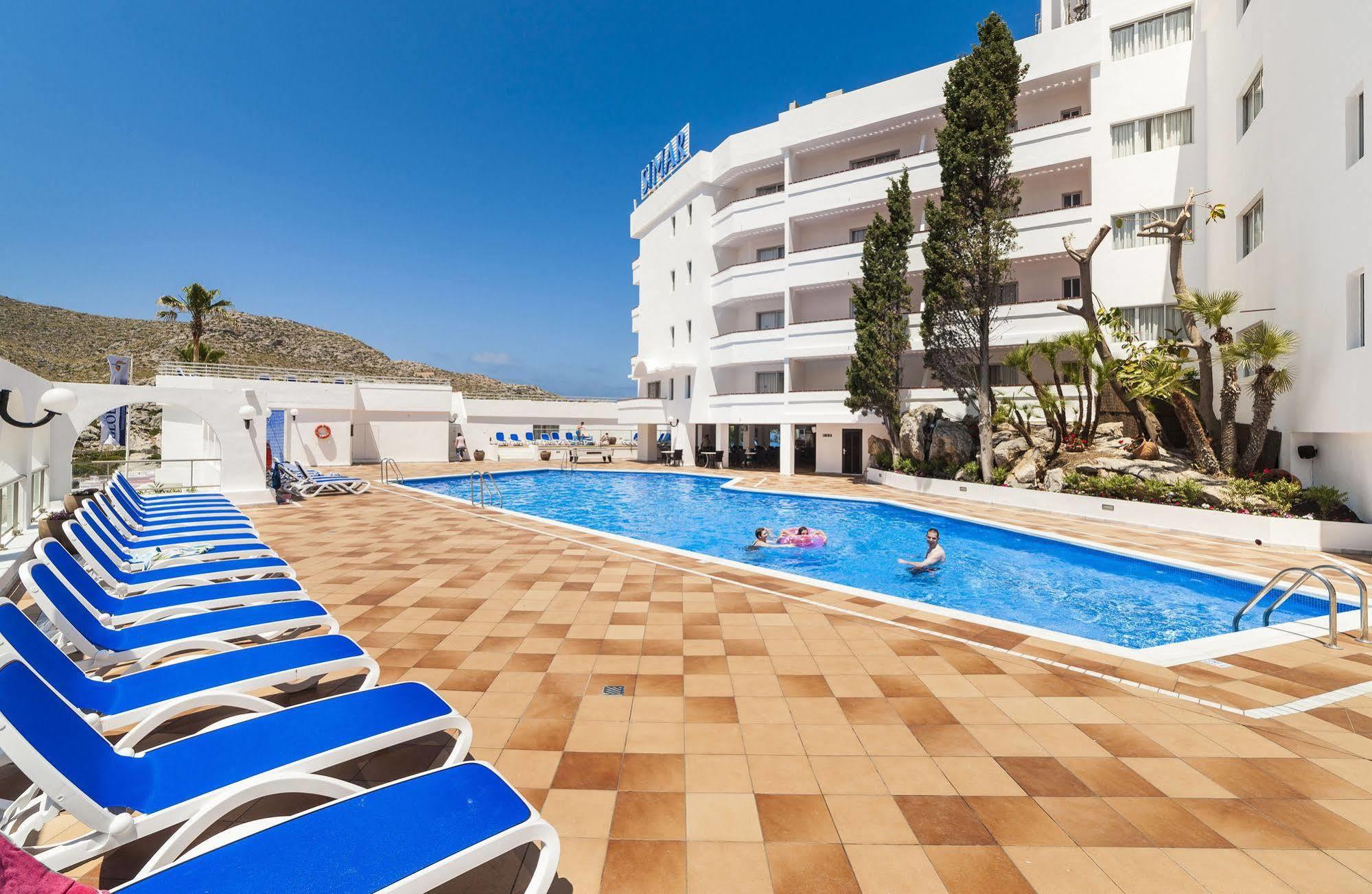 Globales Simar Hotel Cala de Sant Vicenc Eksteriør billede